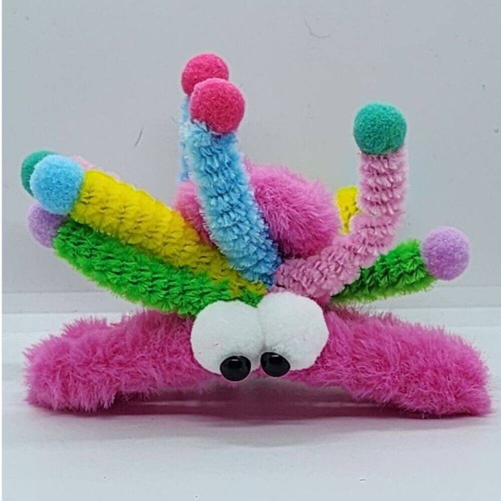 Kooky Pink Fuzzy Hair Clip Claw Style Grip Furry Colorful Novelty